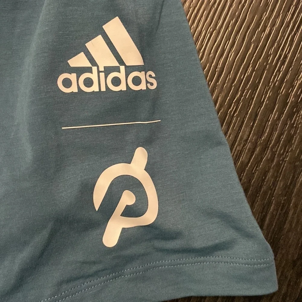 adidas 🍍adidas pelotón